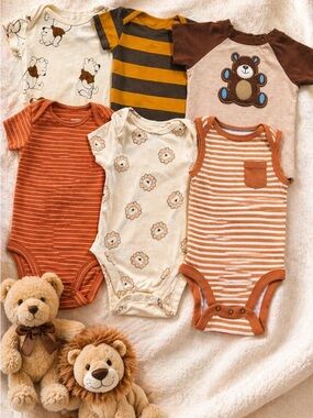 6pc Baby Boy 0-3M Onesie Bundle | Disney, Carter’s, Gerber Neutral Browns